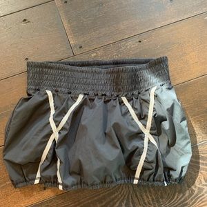 Lululemon skirt